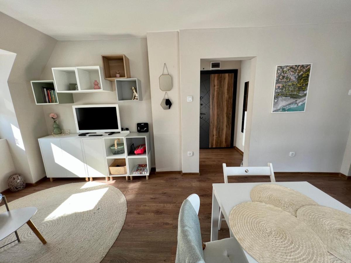Dockview Atelier Apartamento Burgas Exterior foto