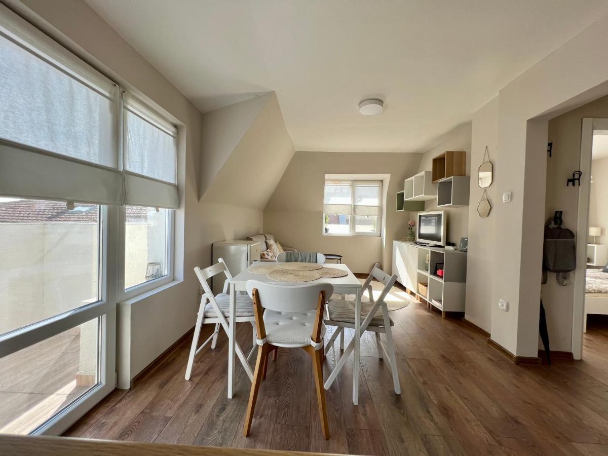 Dockview Atelier Apartamento Burgas Exterior foto